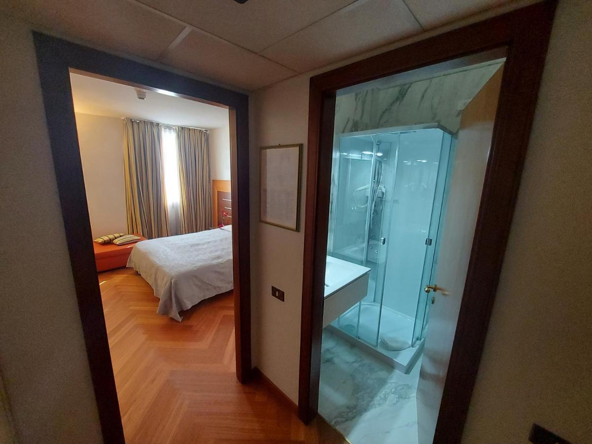 Hotel Posta 77 San Giorgio In Bosco Luaran gambar