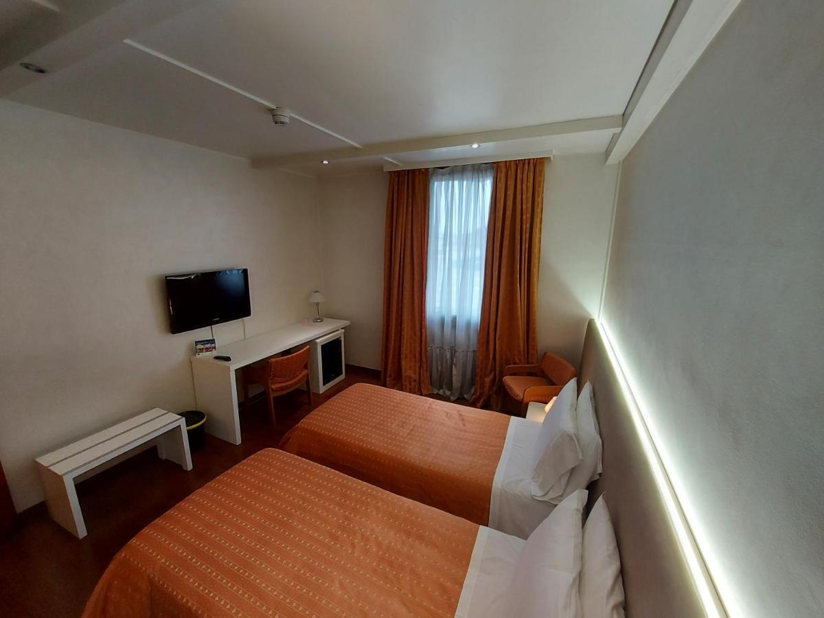 Hotel Posta 77 San Giorgio In Bosco Luaran gambar