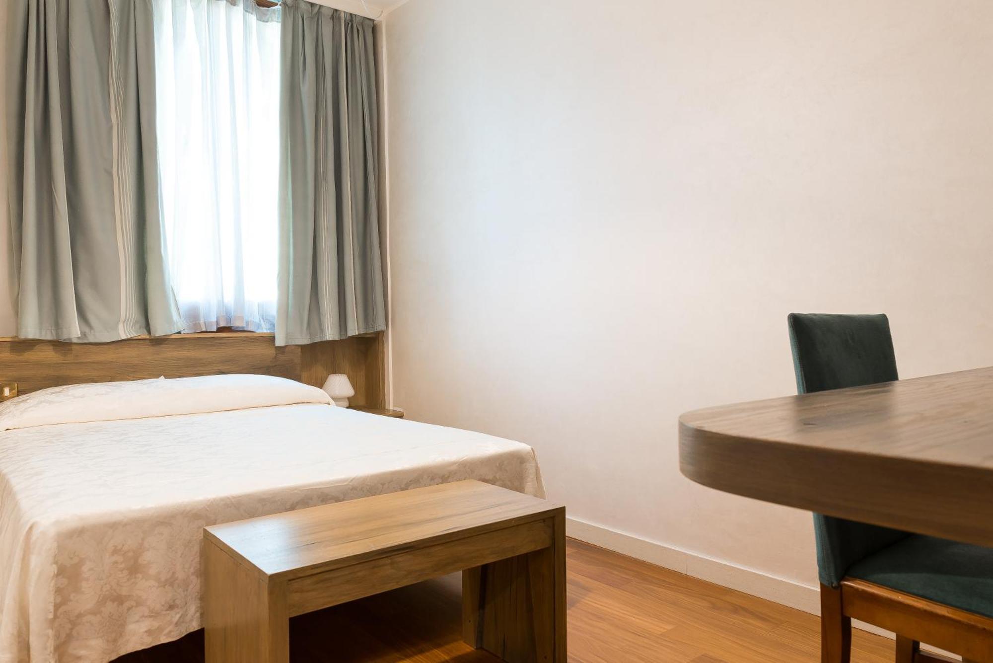 Hotel Posta 77 San Giorgio In Bosco Bilik gambar