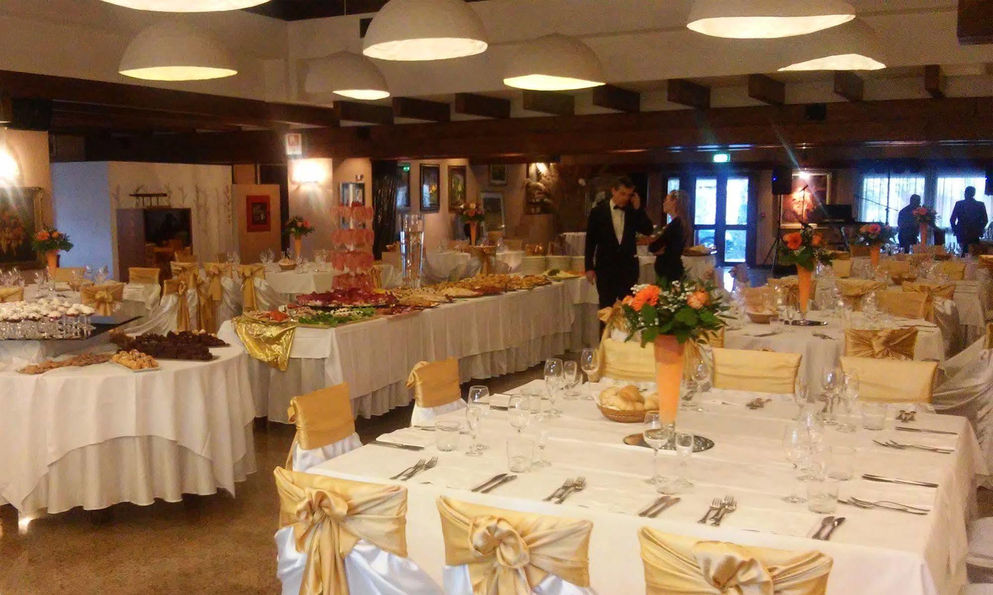 Hotel Posta 77 San Giorgio In Bosco Luaran gambar
